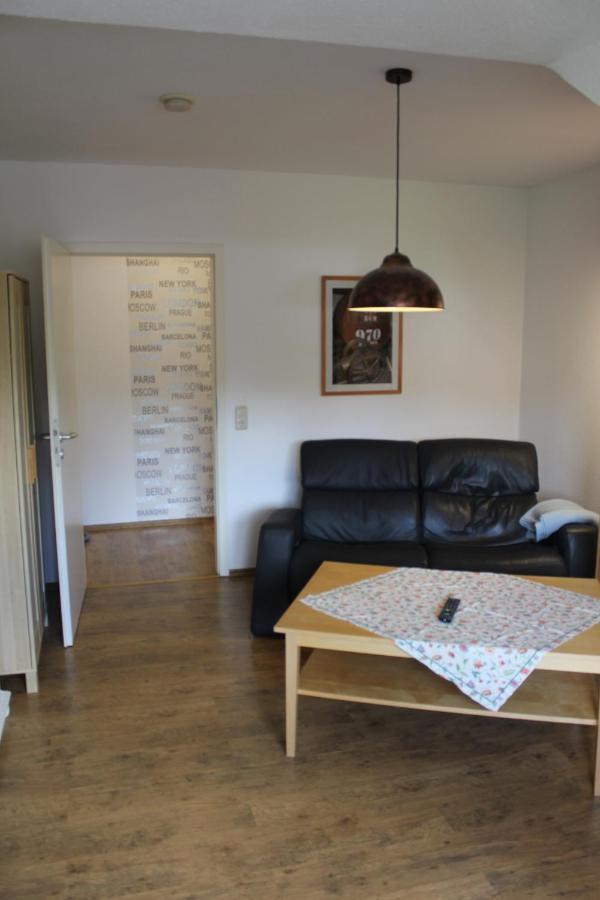 Ferienwohnung Molly 브룬스뷔텔 외부 사진